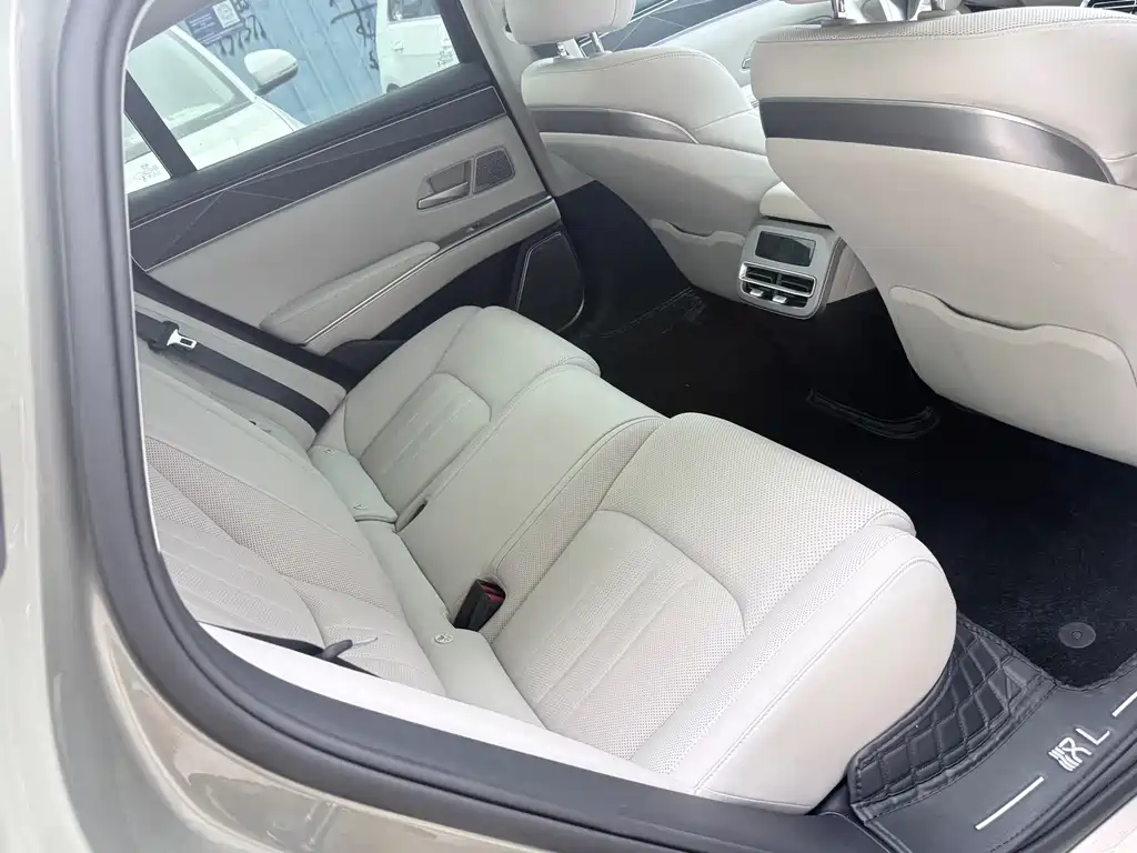 BYD Han L — миниатюра 15