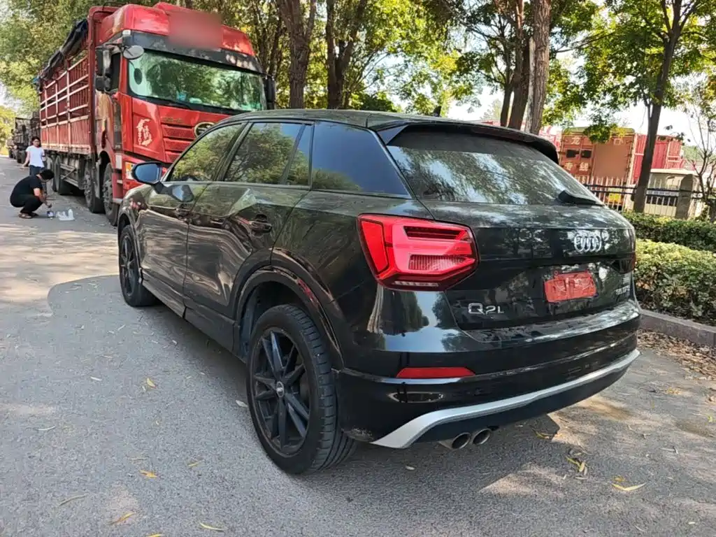 Audi Q2L — миниатюра 5