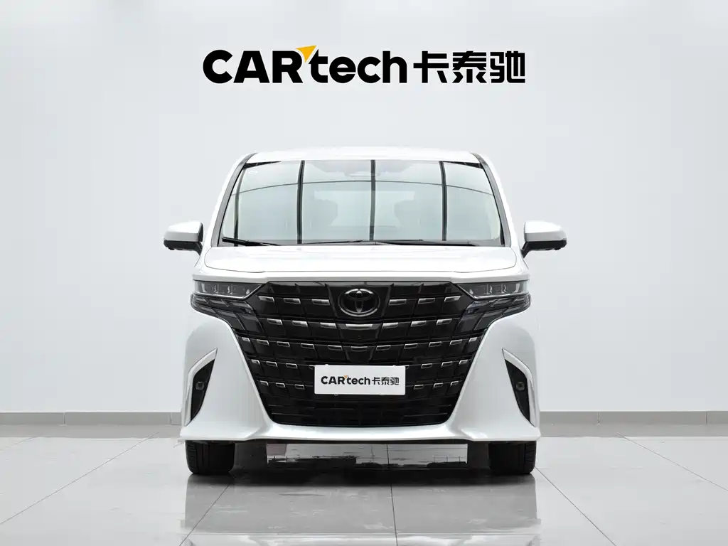 Toyota Alphard — миниатюра 2