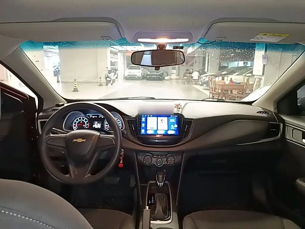Chevrolet Cavalier — миниатюра 10