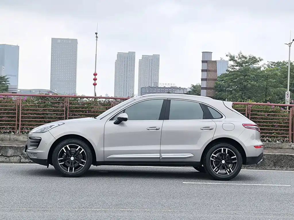 Zotye Zotye SR9 — миниатюра 7
