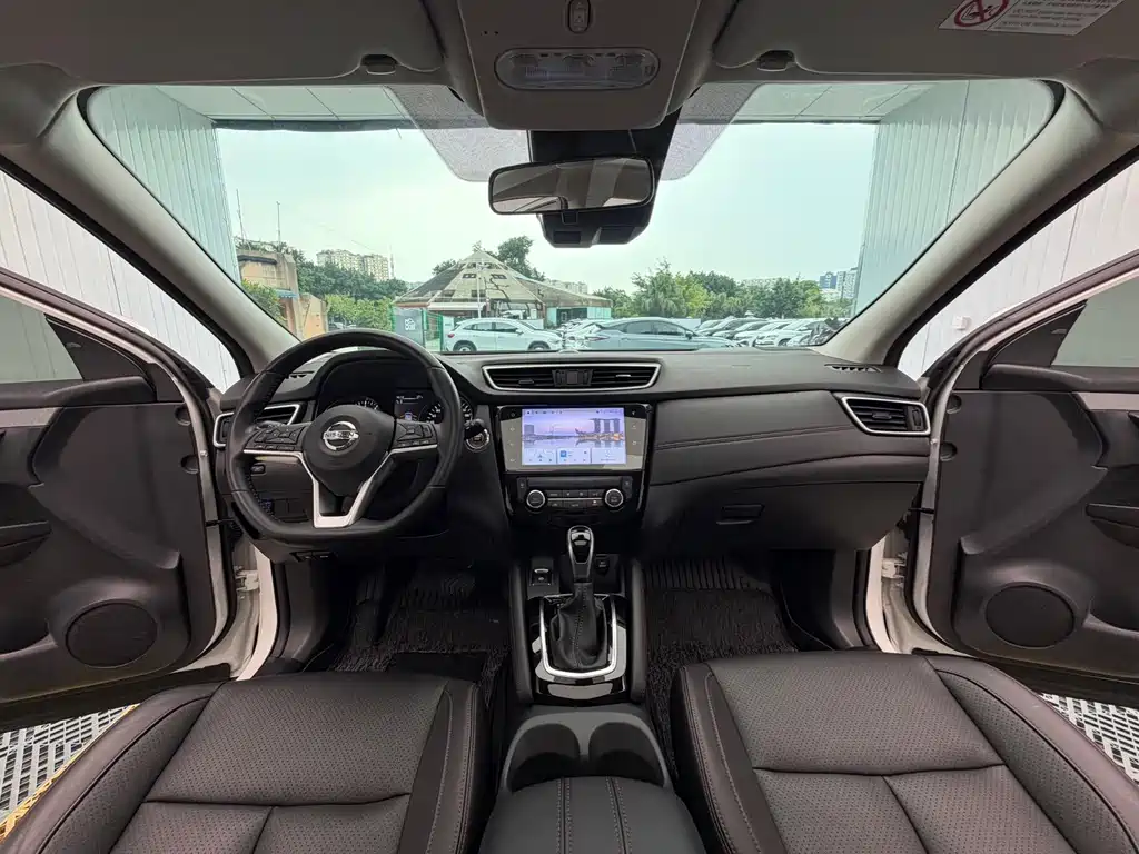 Nissan Qashqai — миниатюра 20