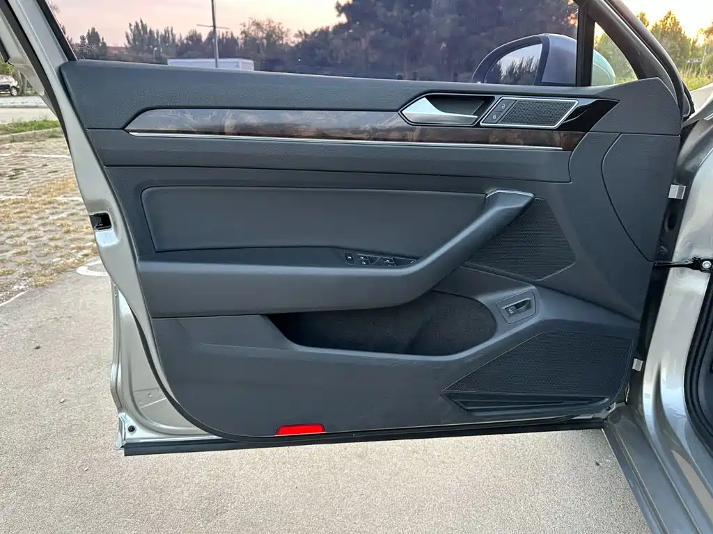 Volkswagen Magotan — миниатюра 12