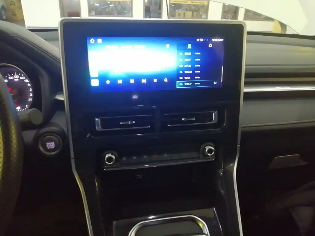 Haval M6 — миниатюра 13