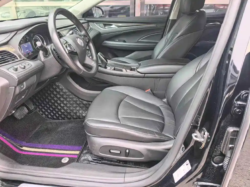 Buick LaCrosse — миниатюра 4