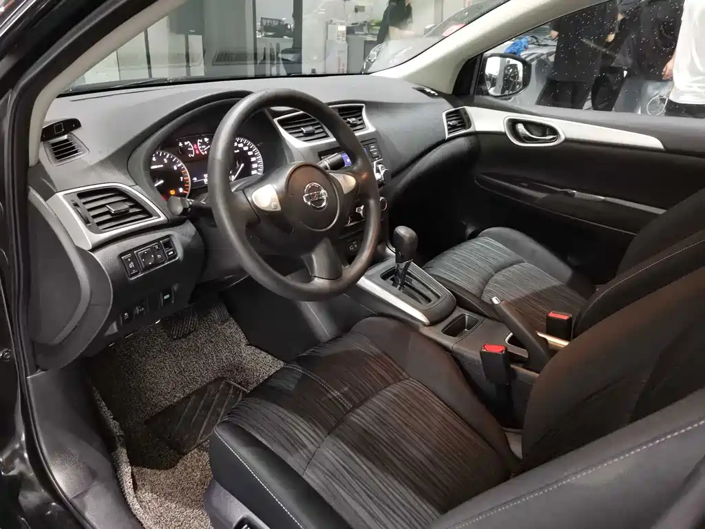 Nissan Sylphy — миниатюра 4
