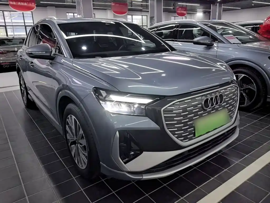 Audi Q4 e-tron — миниатюра 4