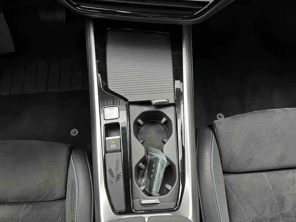 Volkswagen Passat — миниатюра 10