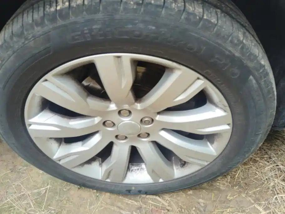 Land Rover Discovery Sport — миниатюра 6