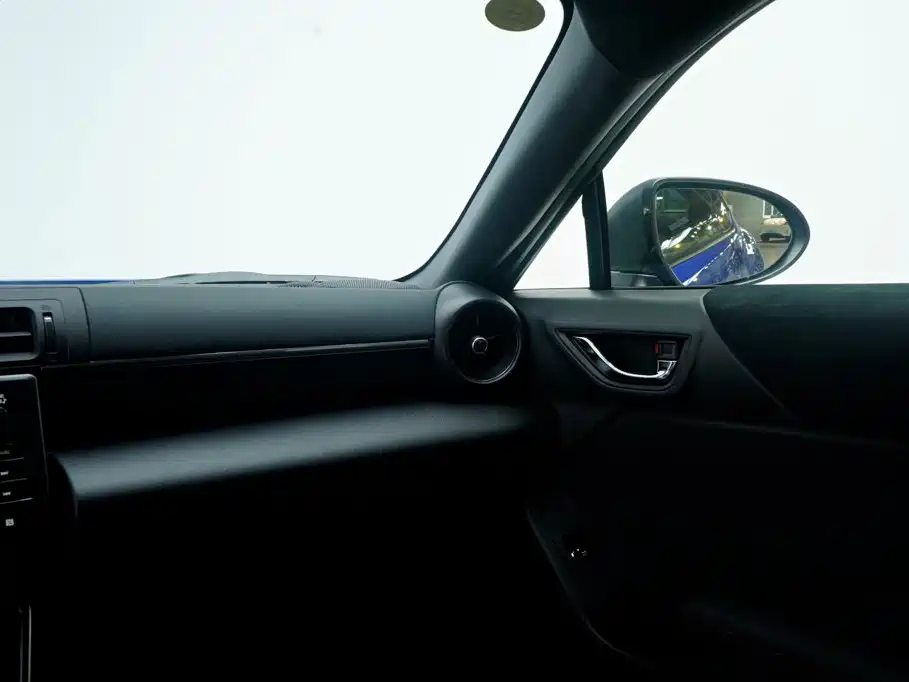 Subaru BRZ — миниатюра 11