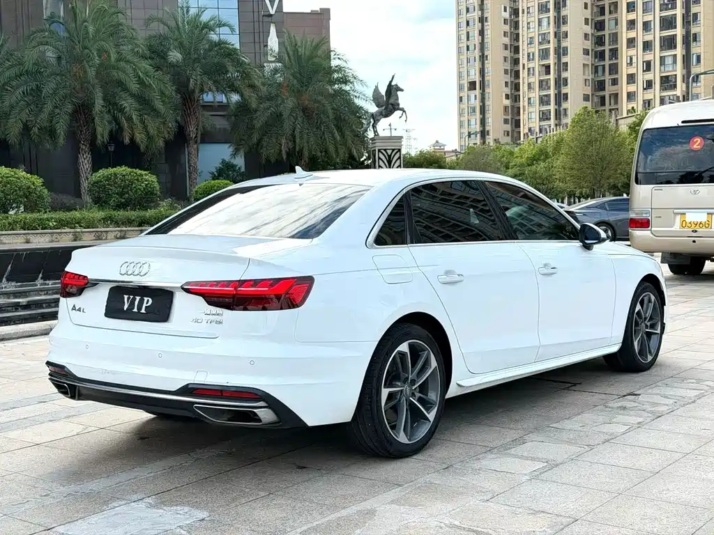 Audi A4L — миниатюра 9