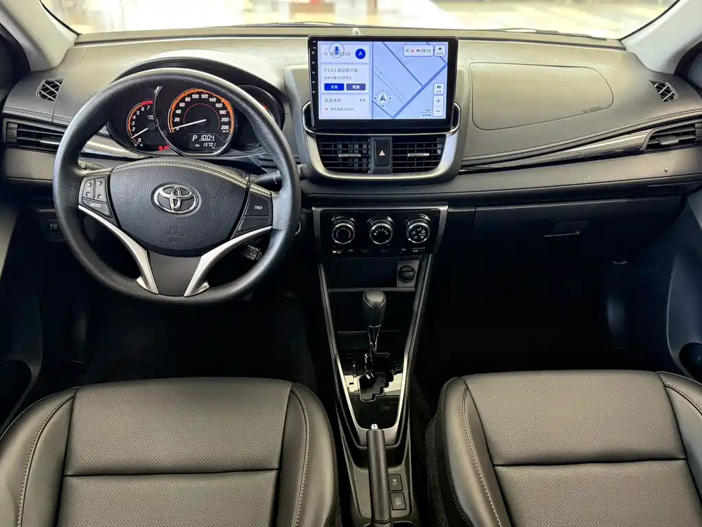 Toyota Yaris L — миниатюра 18