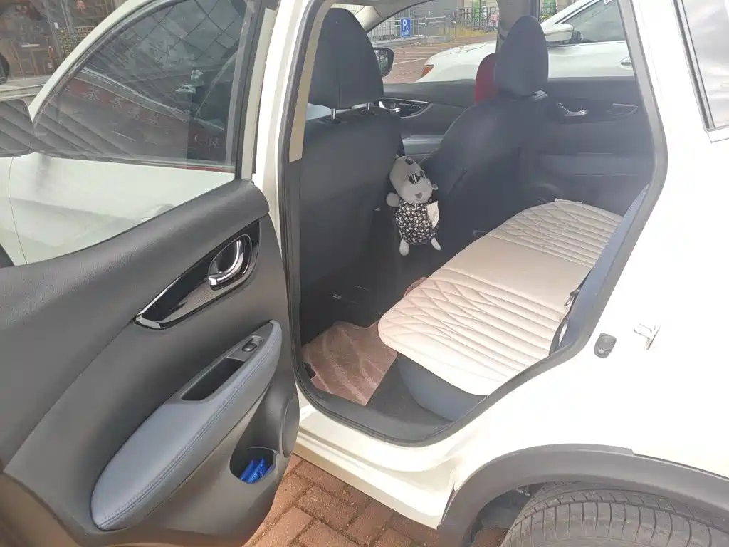 Nissan Qashqai — миниатюра 18
