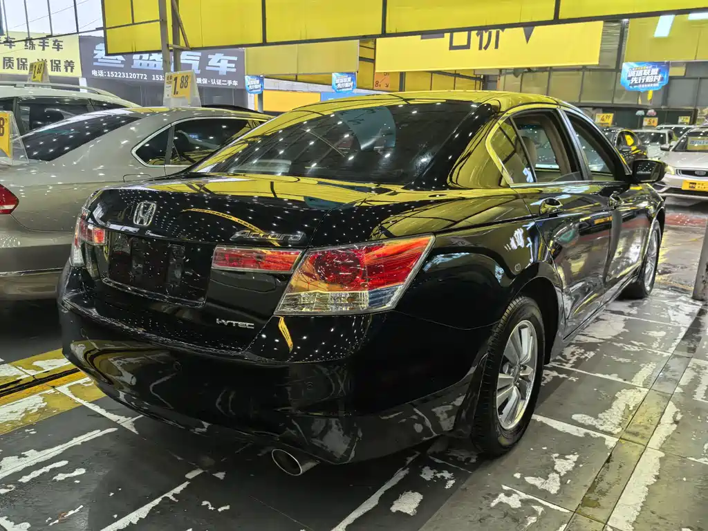 Honda Accord — миниатюра 5