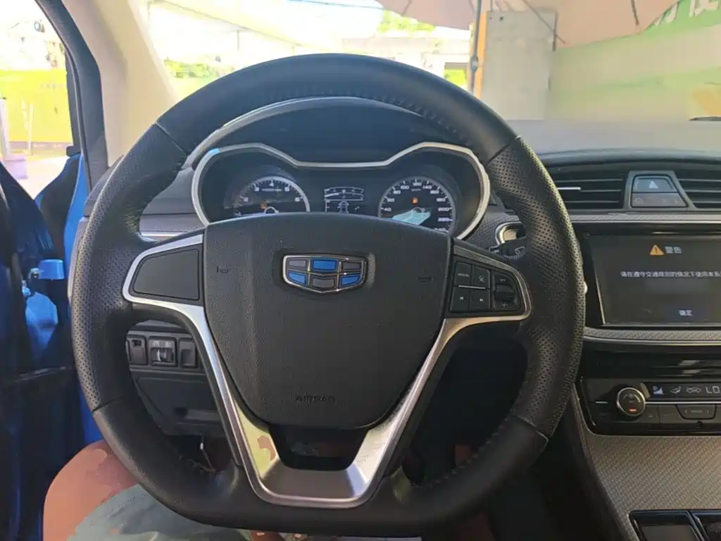 Geely Emgrand GS — миниатюра 11