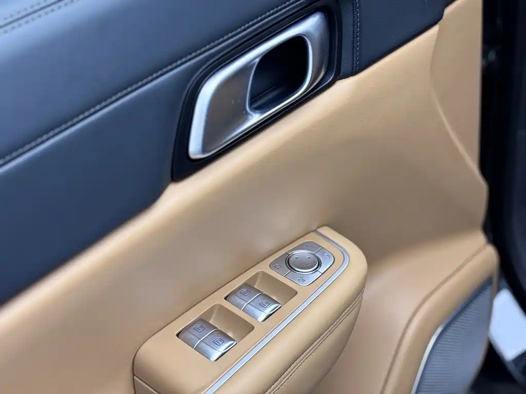Li Auto Li ONE — миниатюра 24