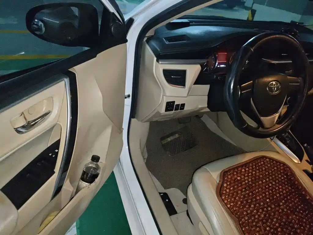 Toyota Corolla — миниатюра 14