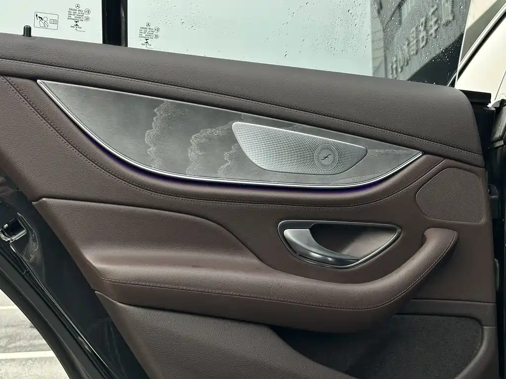 Mercedes-Benz CLS — миниатюра 18