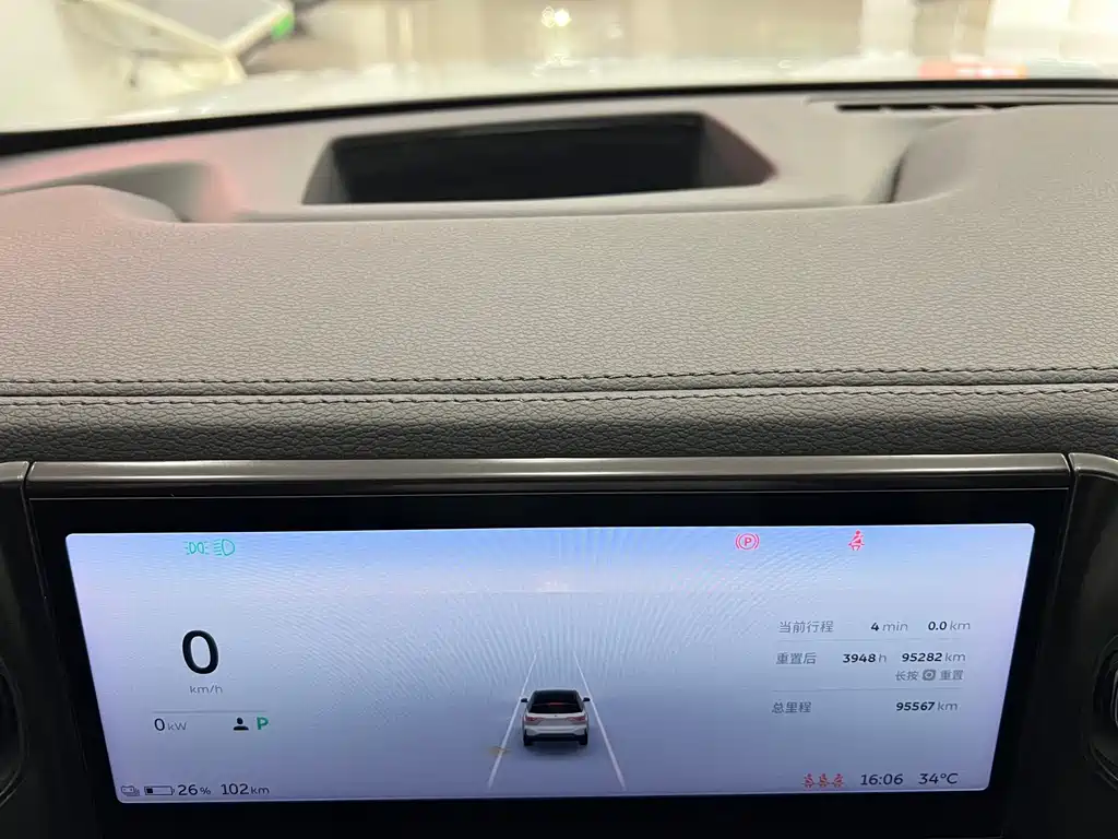 NIO ES6 — миниатюра 16