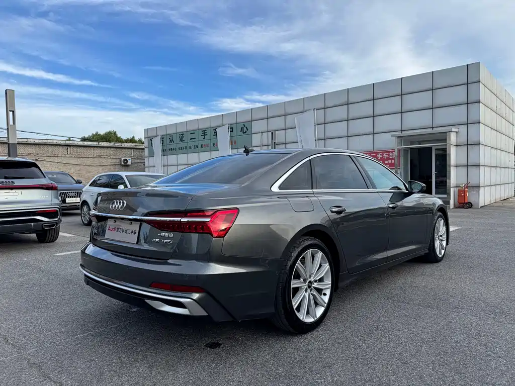 Audi A6L — миниатюра 5
