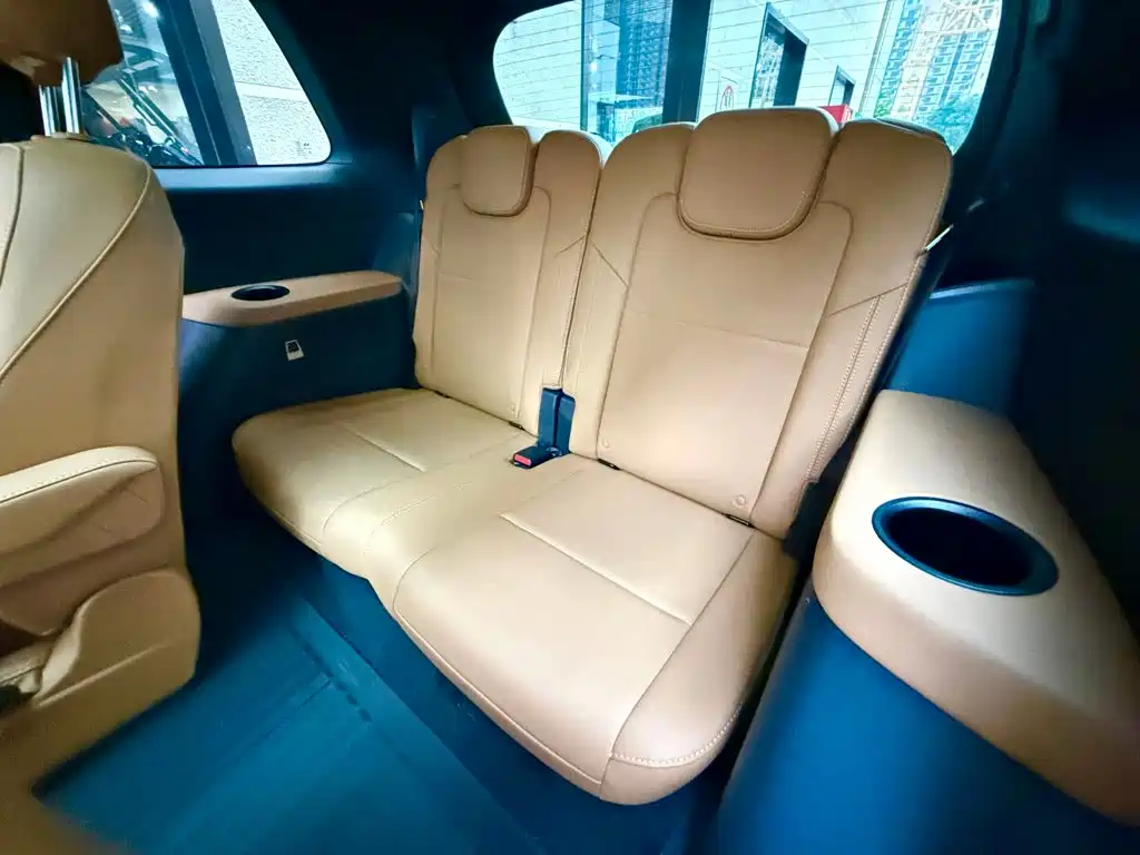 Li Auto Li ONE — миниатюра 8