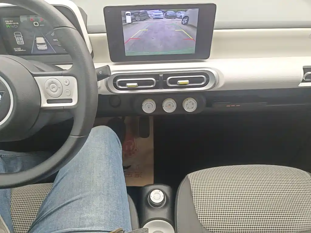 Wuling MINIEV — миниатюра 14