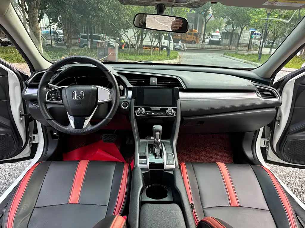 Honda Civic — миниатюра 14