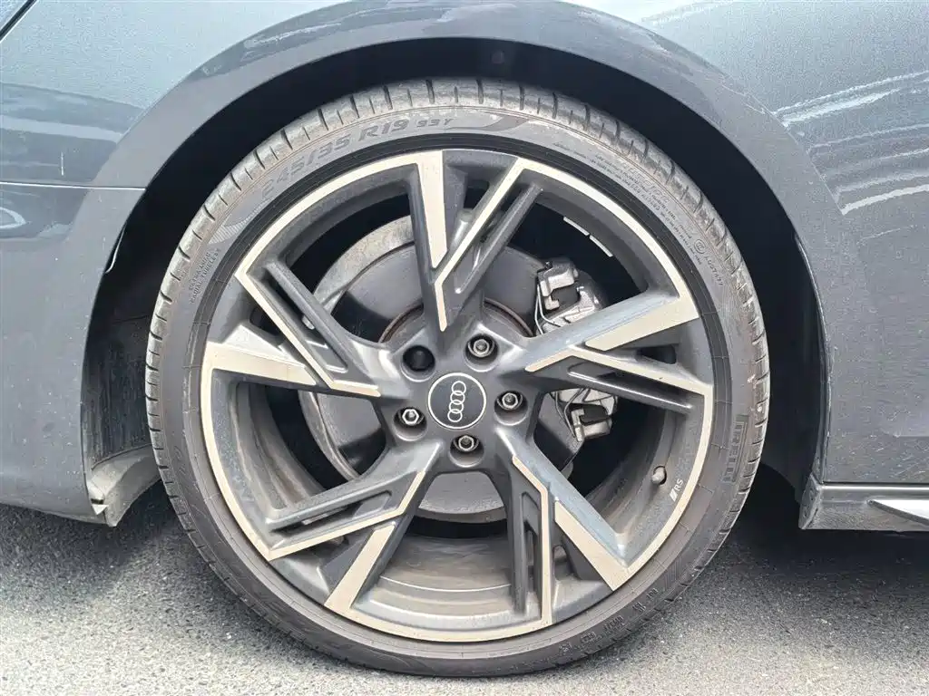 Audi A4L — миниатюра 24
