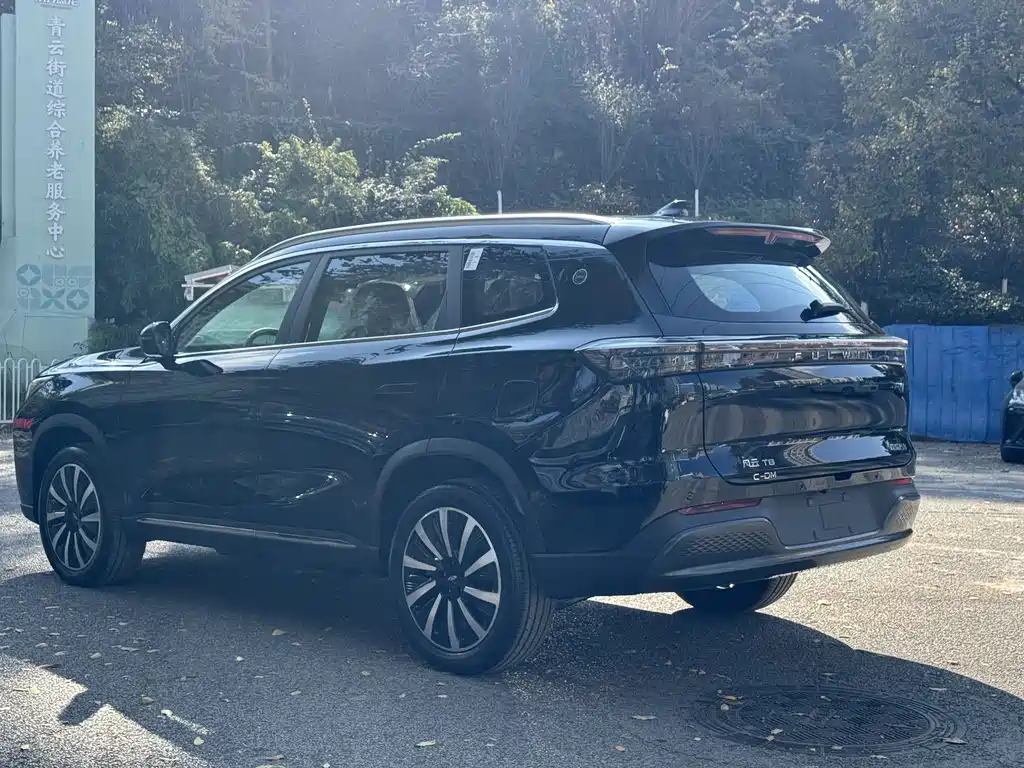 Chery T8 2025 1.5T 130km Premium 5 мест