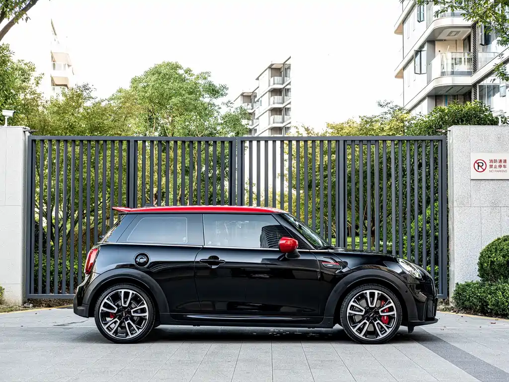 MINI Mini JCW — миниатюра 3