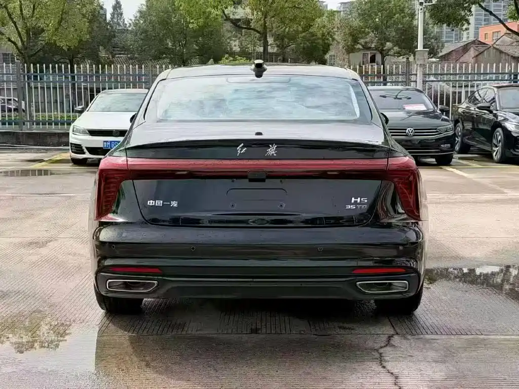 Hongqi Hongqi H5 — миниатюра 8