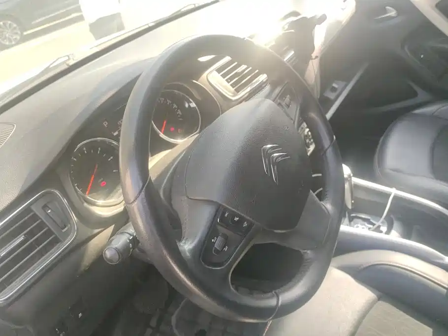 Citroen C3-XR — миниатюра 15