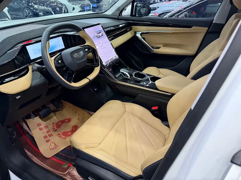 Geely Boyue L — миниатюра 3