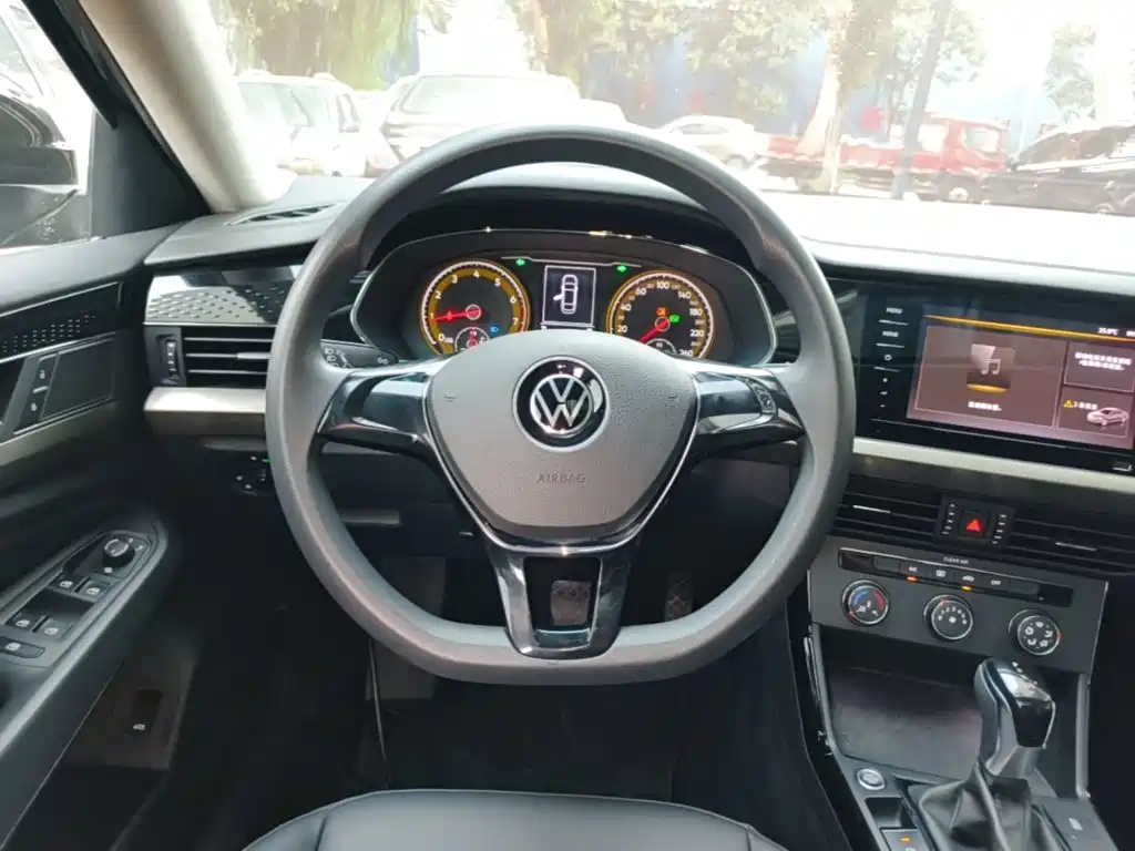 Volkswagen Passat — миниатюра 11
