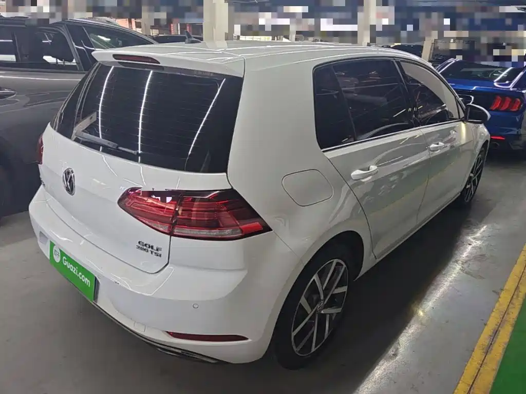 Volkswagen Golf — миниатюра 7