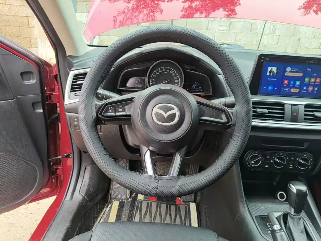 Mazda 3 Axela — миниатюра 11