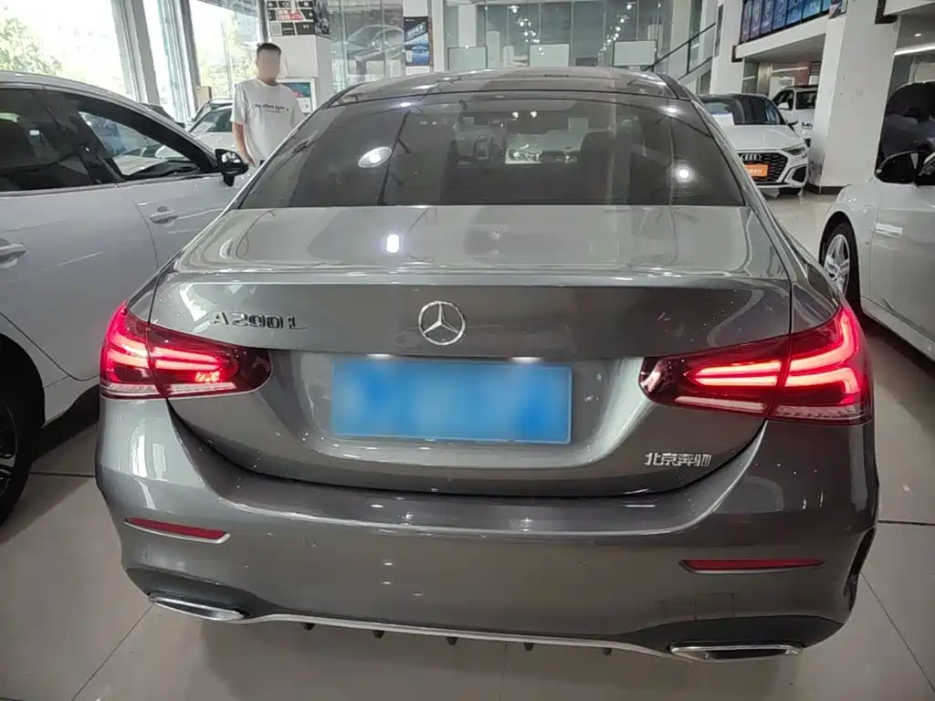 Mercedes-Benz A-Class — миниатюра 6