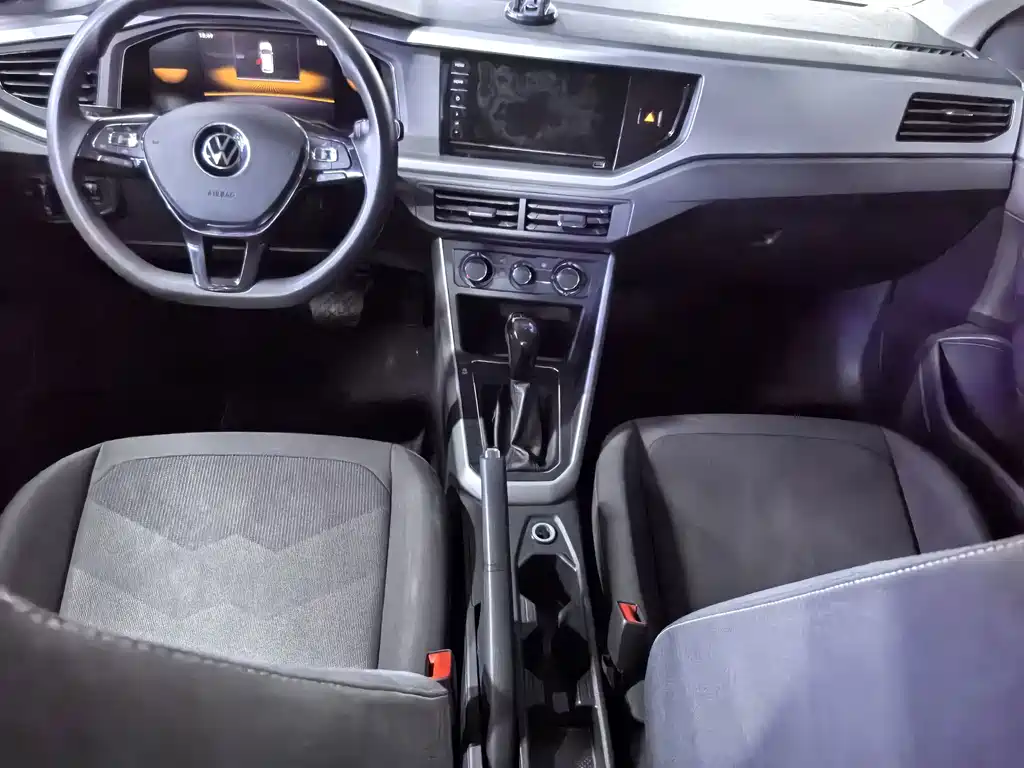 Volkswagen Polo — миниатюра 7