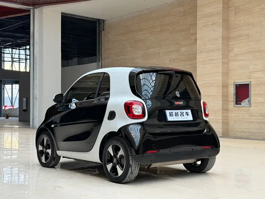 smart Smart Fortwo — миниатюра 5