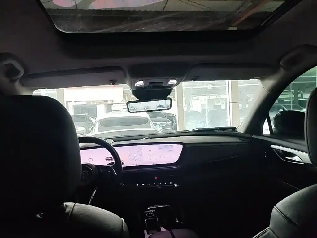 Buick Envision Plus — миниатюра 18