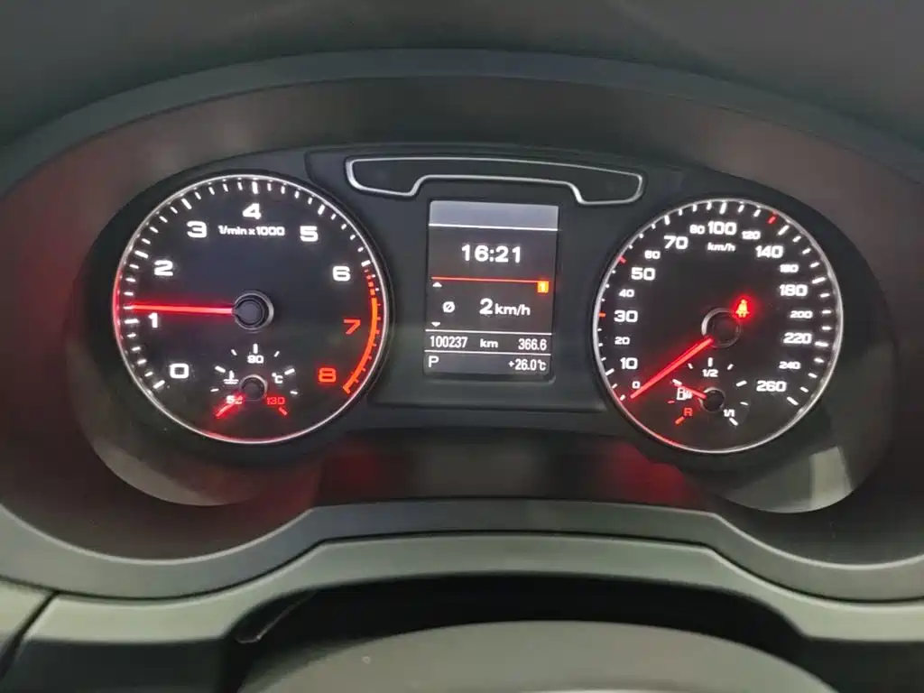 Audi Q3 — миниатюра 12