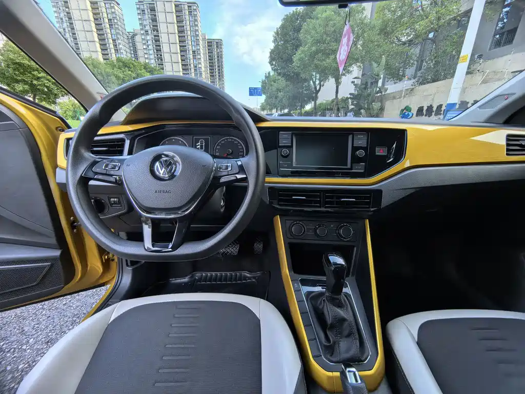 Volkswagen Polo — миниатюра 10
