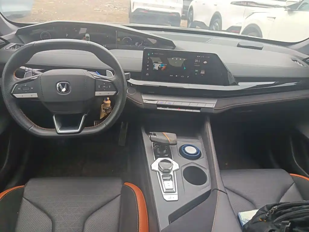 Changan UNI-V — миниатюра 10