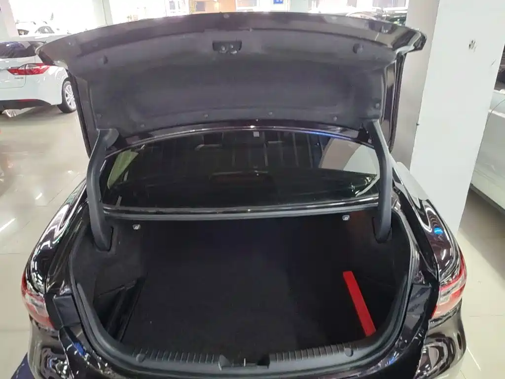 Mazda Atenza — миниатюра 19