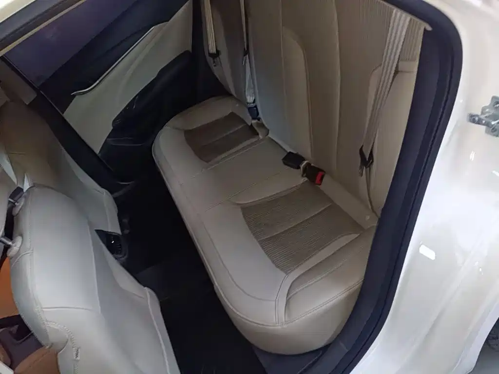 Buick Excelle — миниатюра 17