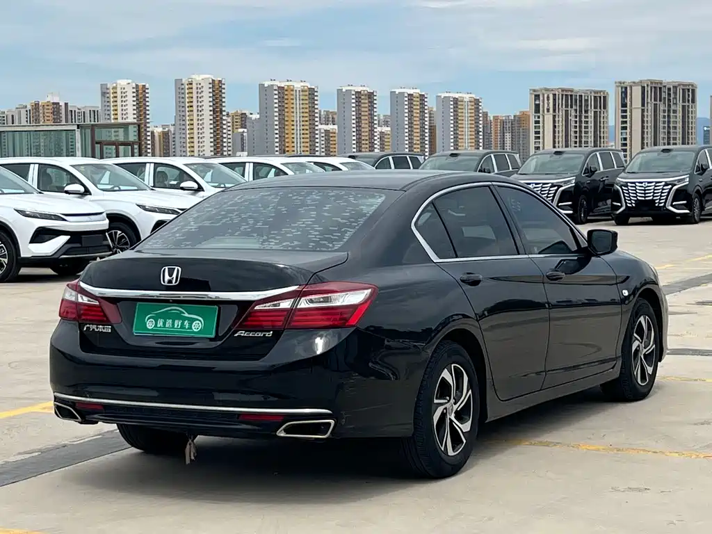 Honda Accord 2016 2.0L Elite