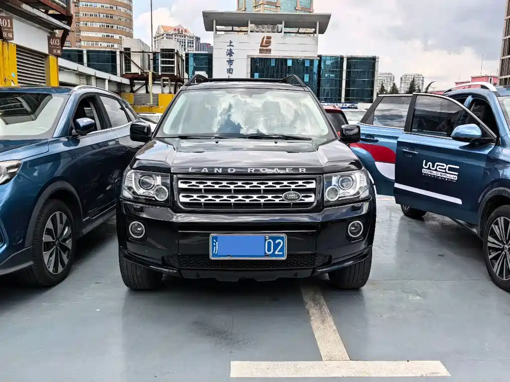 Land Rover Freelander 2