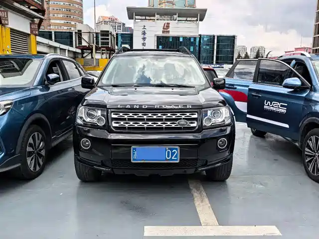 Land Rover Freelander 2