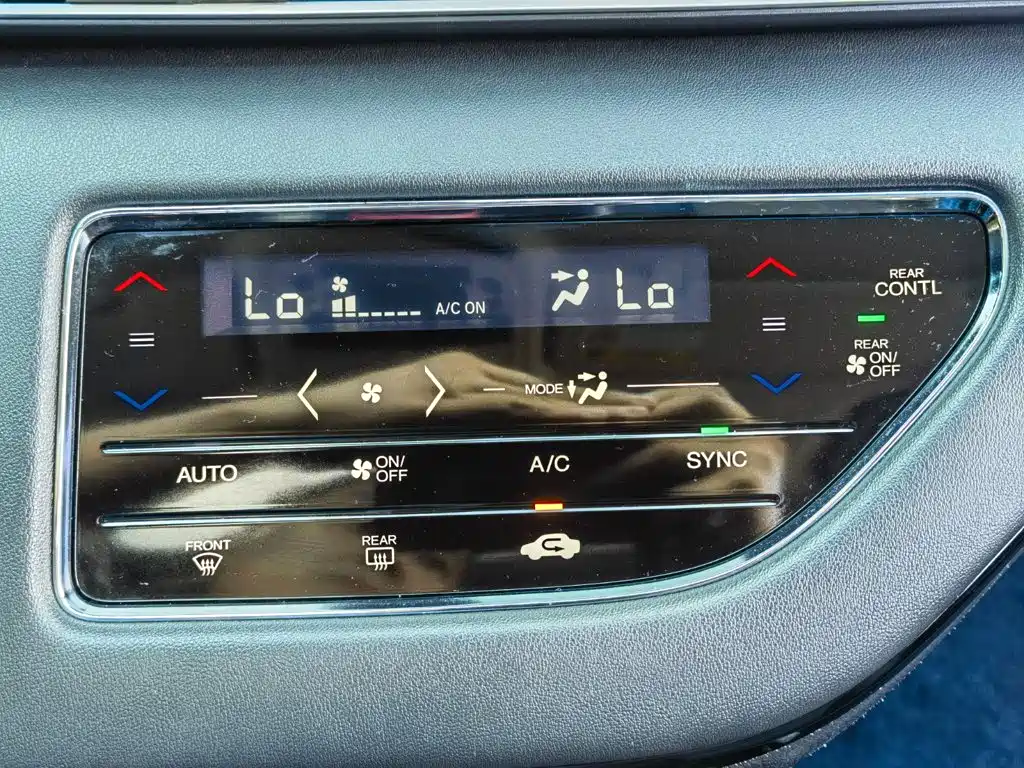 Honda Elysion — миниатюра 17