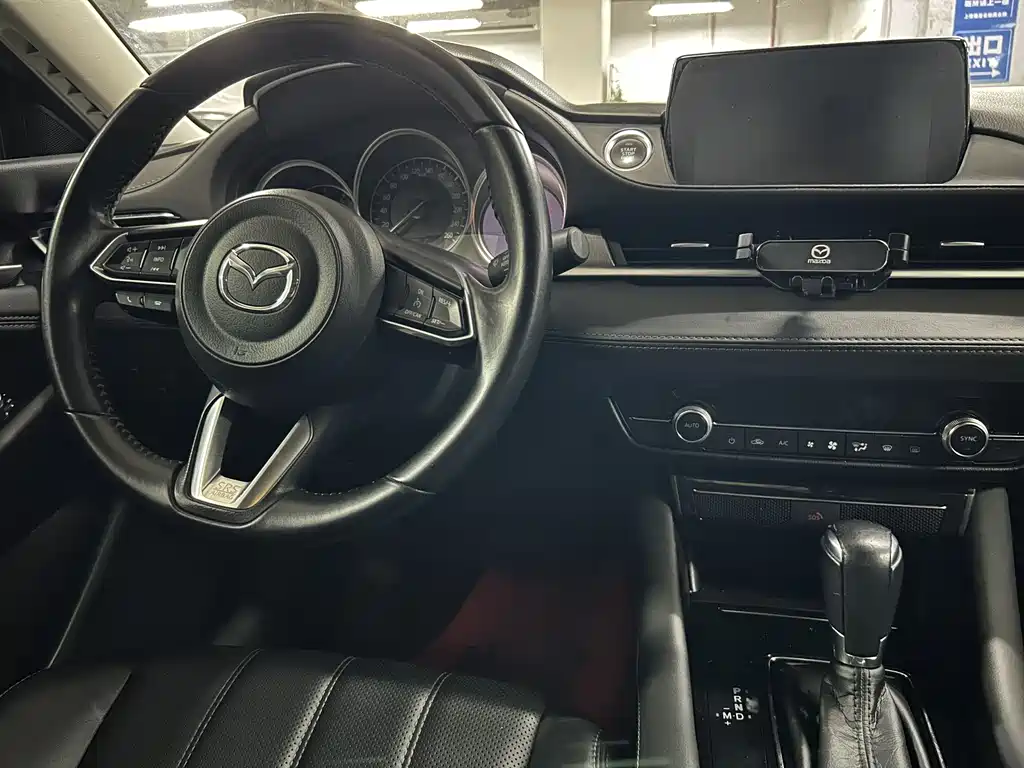 Mazda Atenza 2020 2.0L Luxury